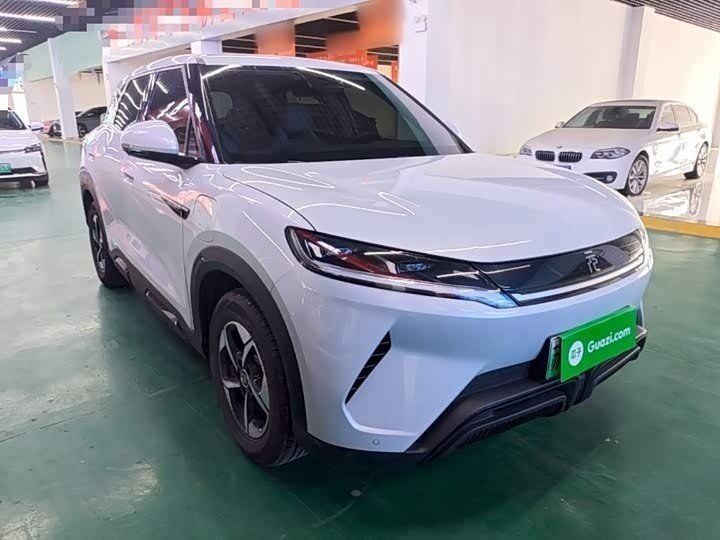 Открыть фотографии: BYD Yuan Up