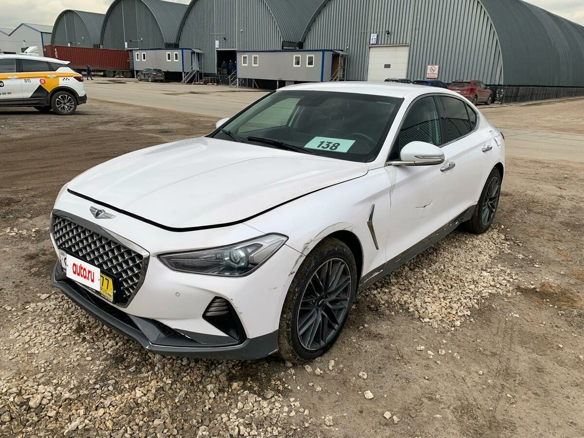 Открыть фотографии: Genesis G70 I