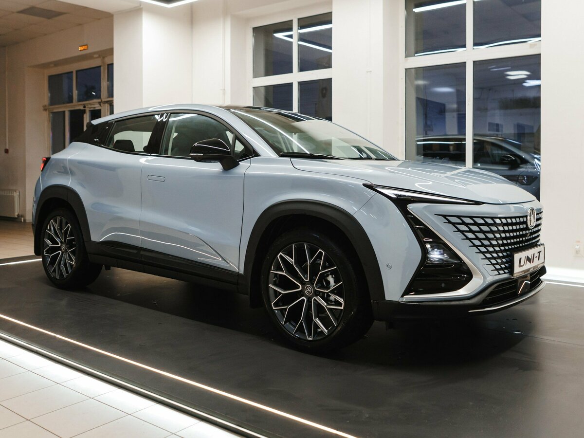 Открыть фотографии: Changan UNI-T I