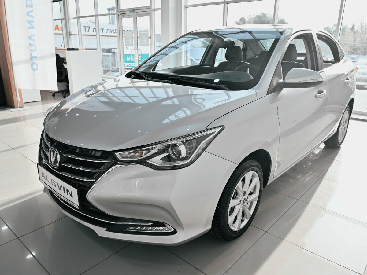 Открыть фотографии: Changan Alsvin