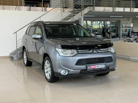 Mitsubishi Outlander III