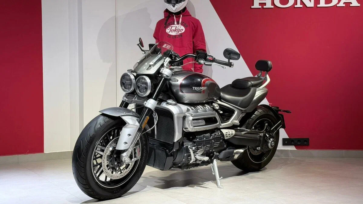 Triumph Rocket 3