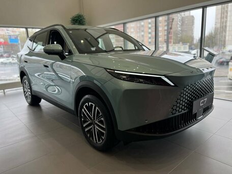 Omoda C7
