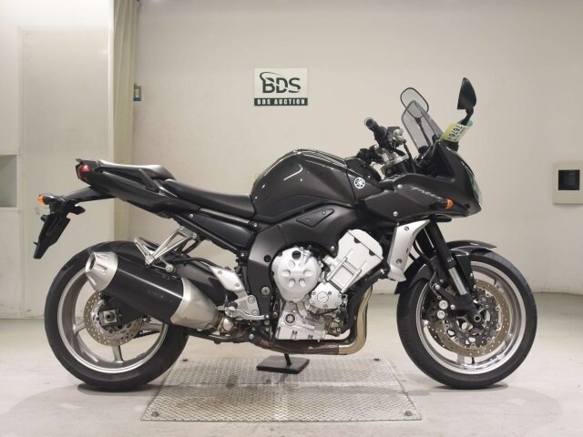 Yamaha FZ1