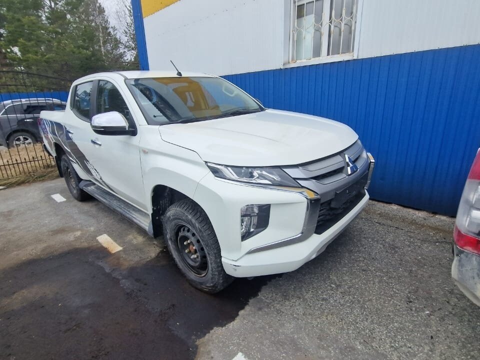 Mitsubishi L200 V Рестайлинг