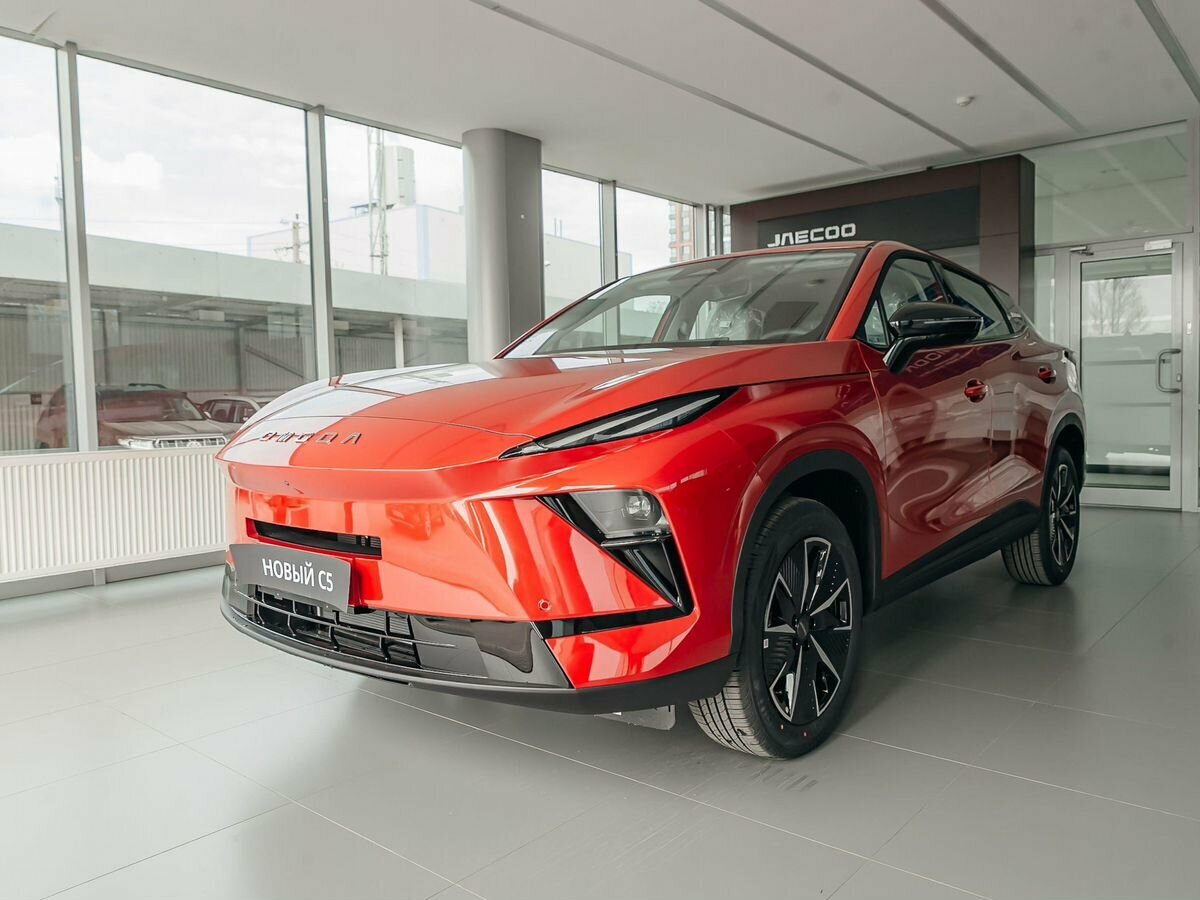 Открыть фотографии: Omoda C5 II
