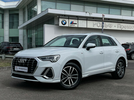 Audi Q3 II (F3)