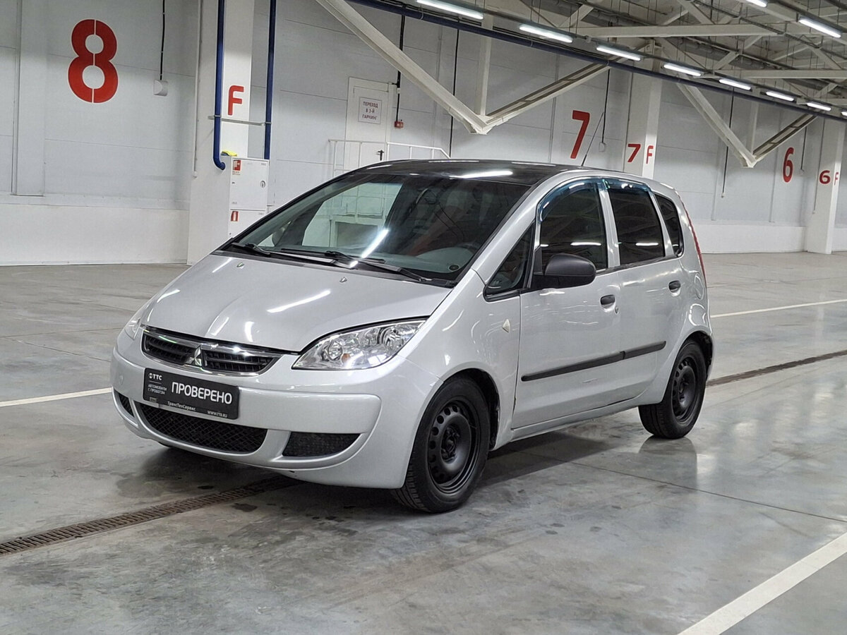 Открыть фотографии: Mitsubishi Colt VI (Z20/Z30)