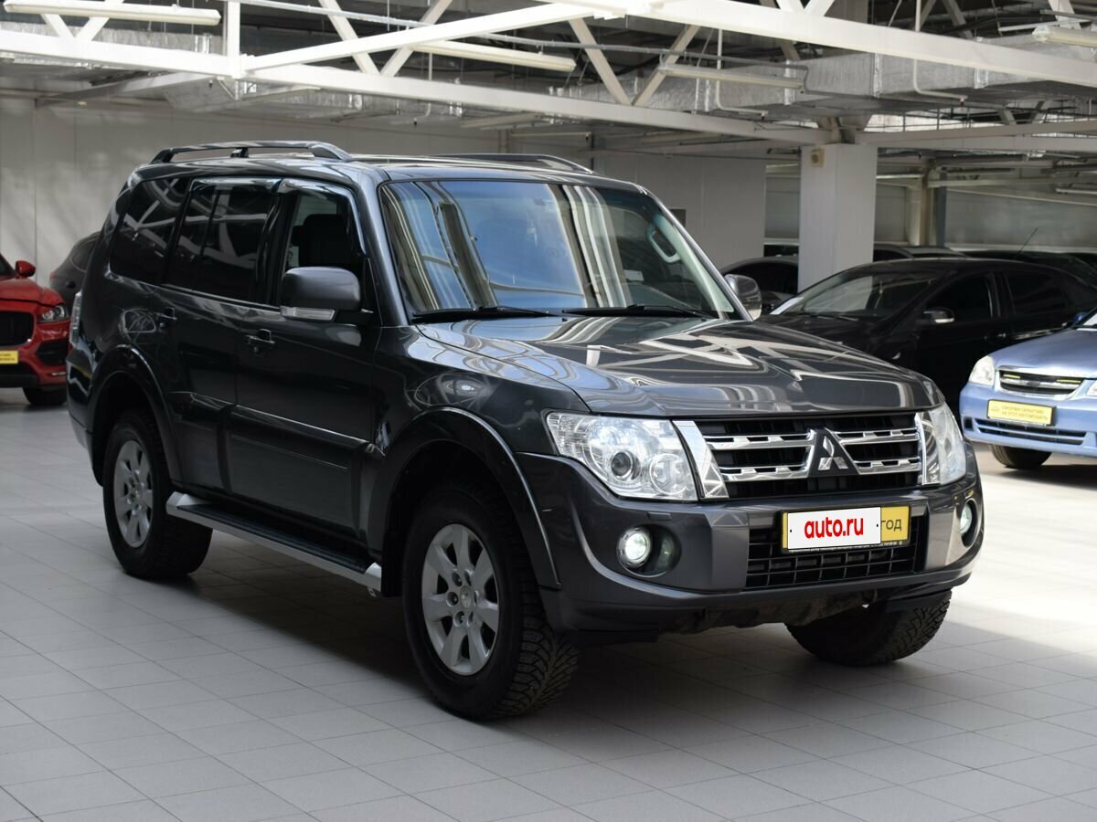 Mitsubishi Pajero IV Рестайлинг 1