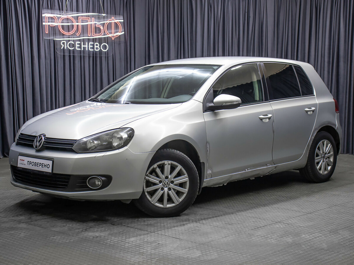 Volkswagen Golf VI