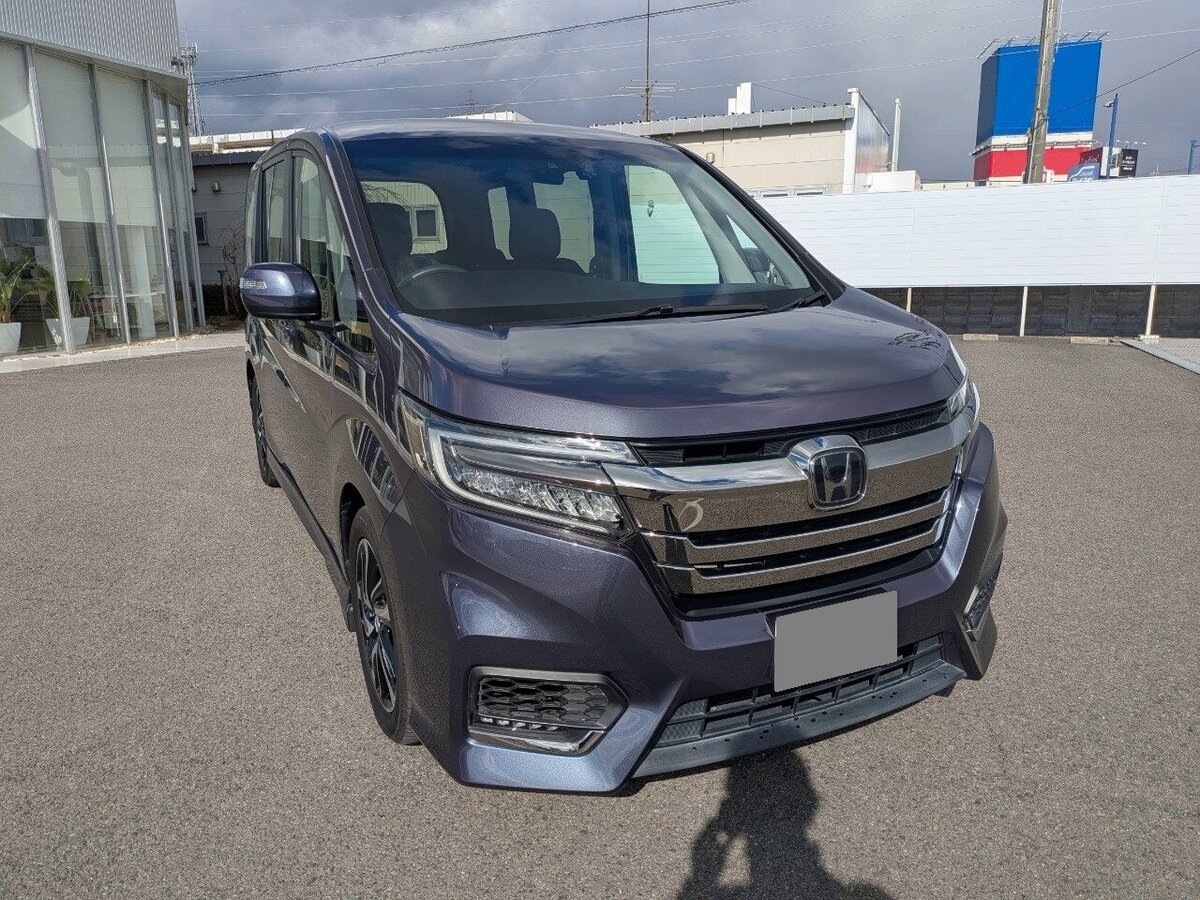 Honda Stepwgn V Рестайлинг