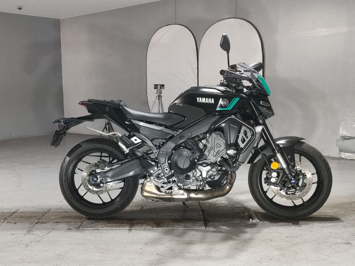 Yamaha MT-09 (FZ-09)