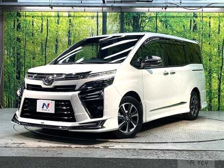 Toyota Voxy III (R80) Рестайлинг
