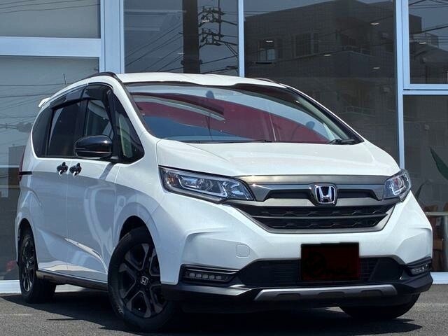 Открыть фотографии: Honda Freed II Рестайлинг