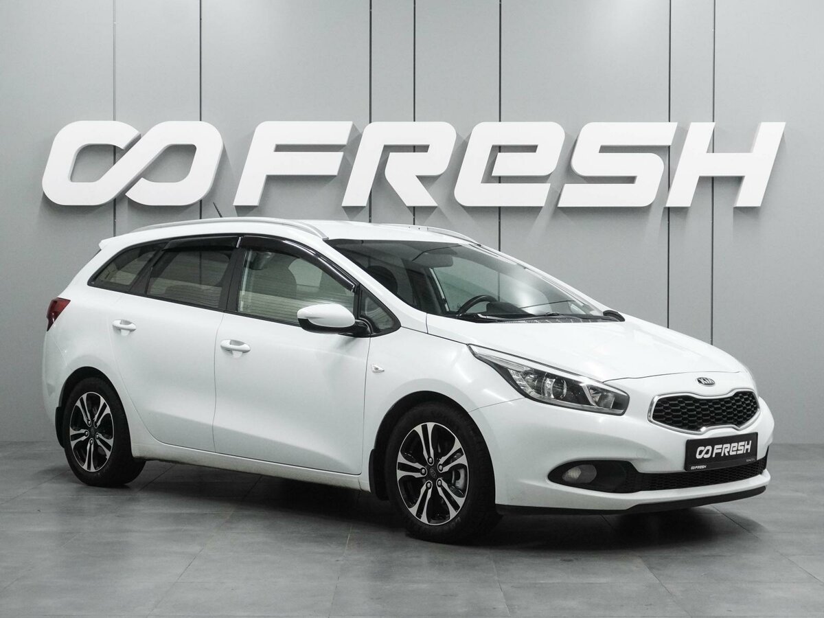 Открыть фотографии: Kia Ceed II