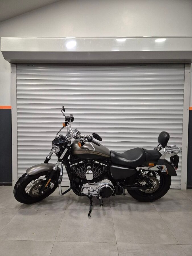 Harley-Davidson Sportster 1200