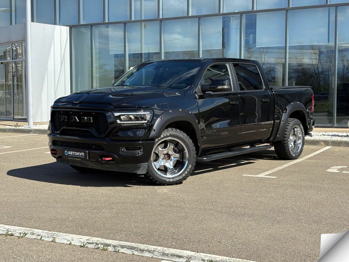 Ram 1500 Crew Cab V