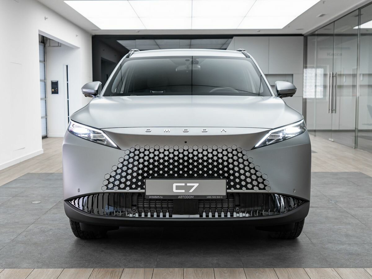 Открыть фотографии: Omoda C7