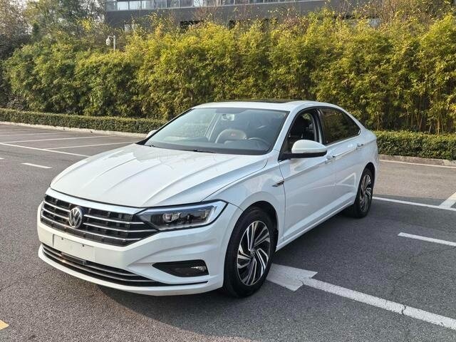 Volkswagen Sagitar III