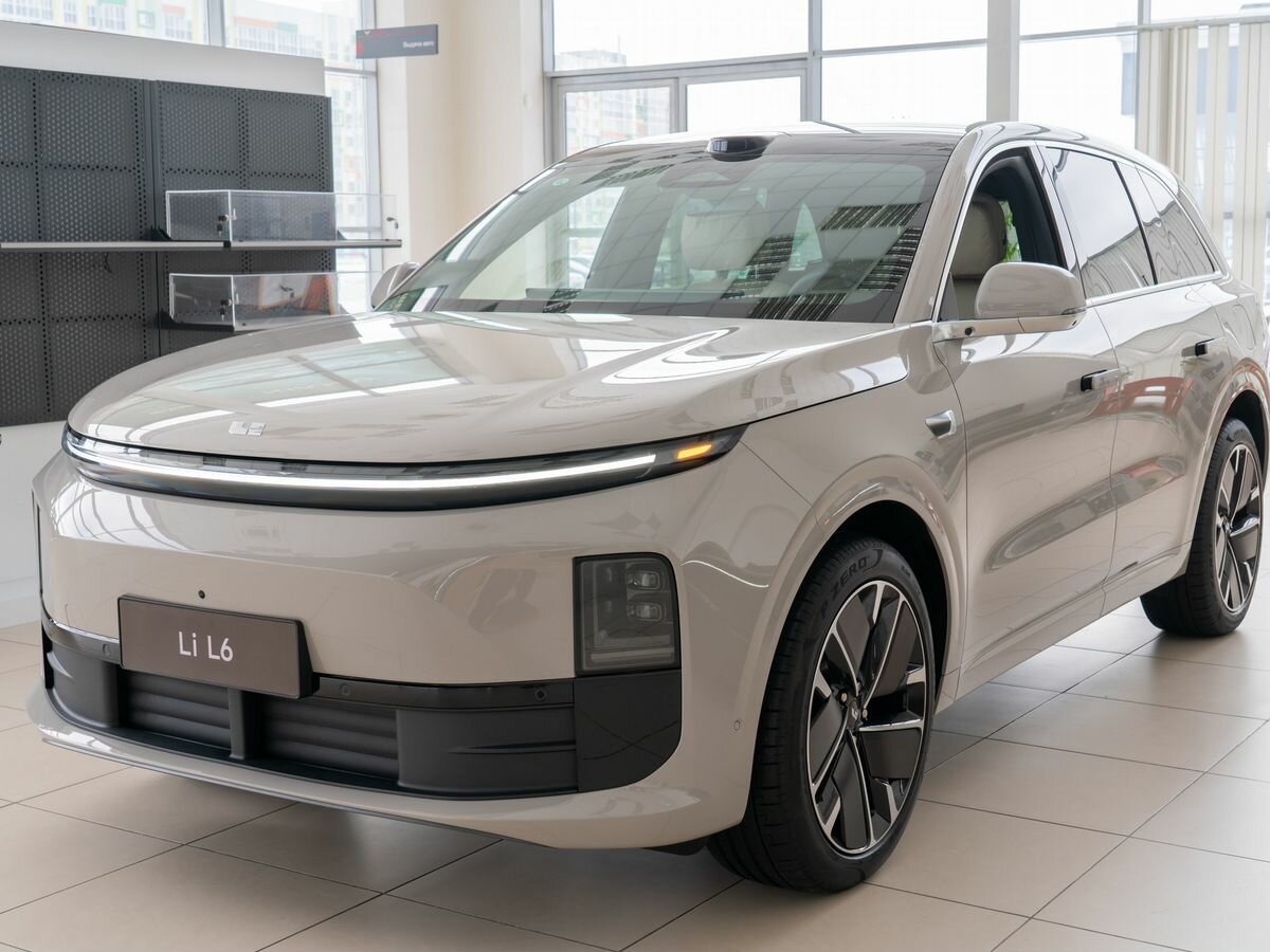 Li Auto (Lixiang) L6