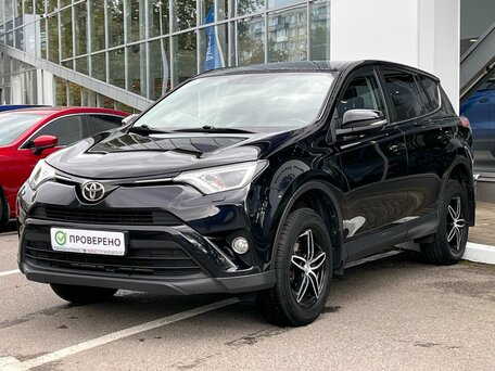 Toyota RAV4 IV (XA40) Рестайлинг