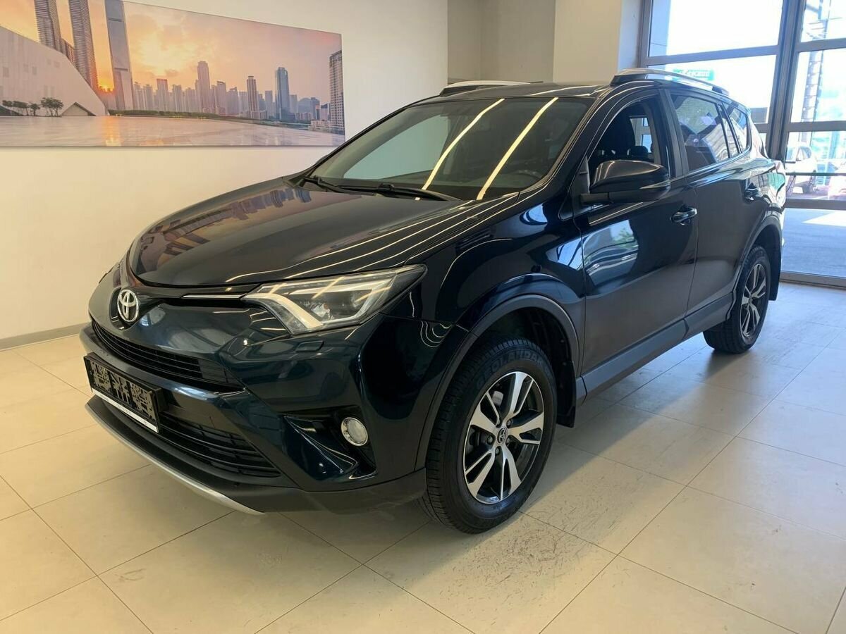 Toyota RAV4 IV (XA40) Рестайлинг