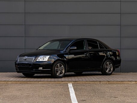 Toyota Avensis II