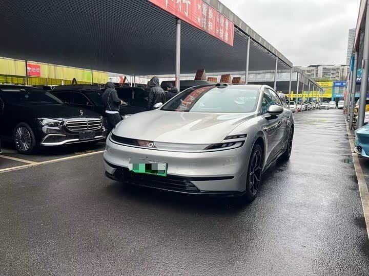 Открыть фотографии: Changan Qiyuan A06