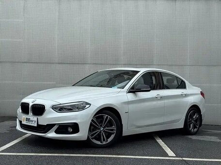 BMW 1 серии III (F52)