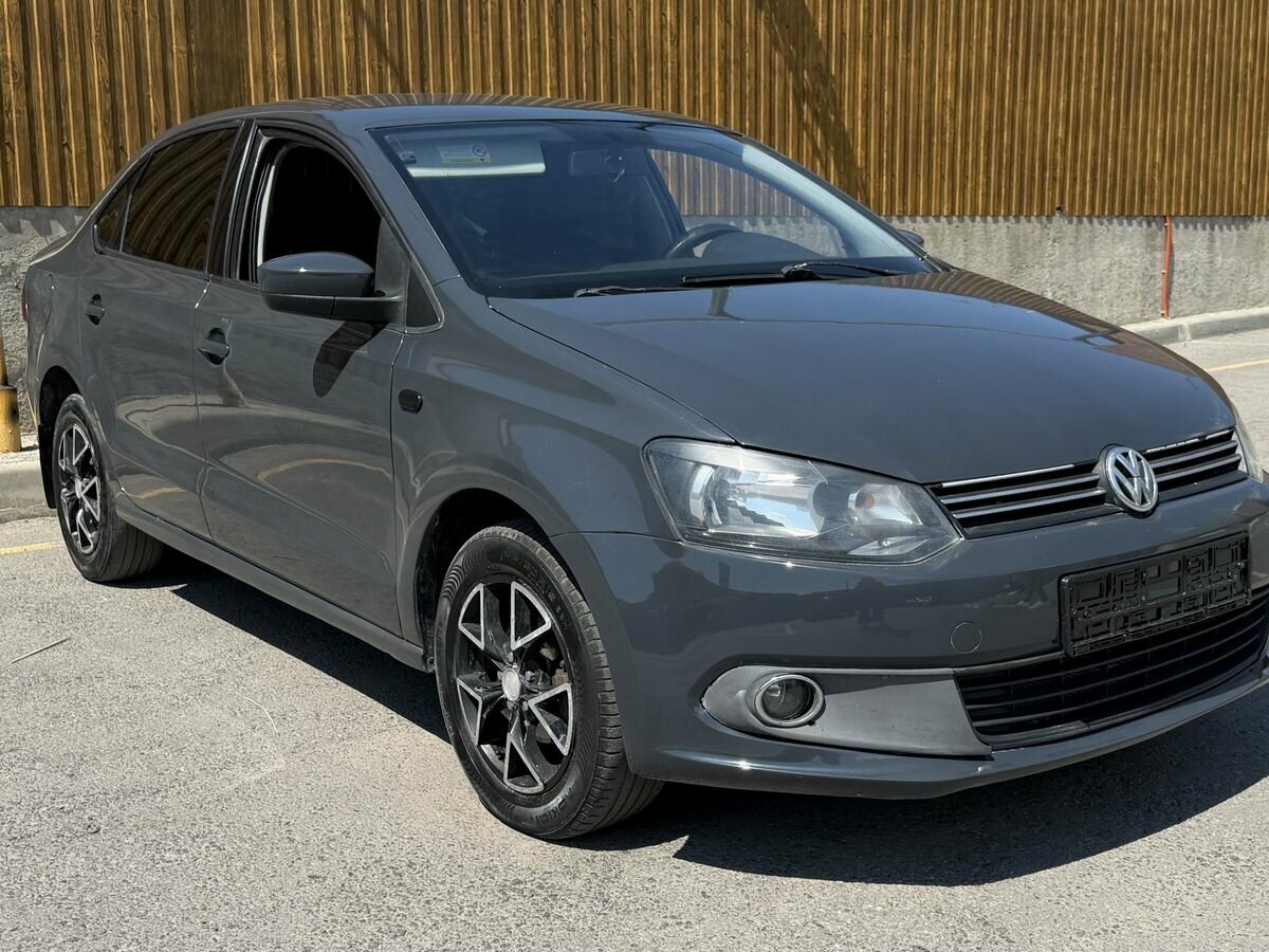 Открыть фотографии: Volkswagen Polo V