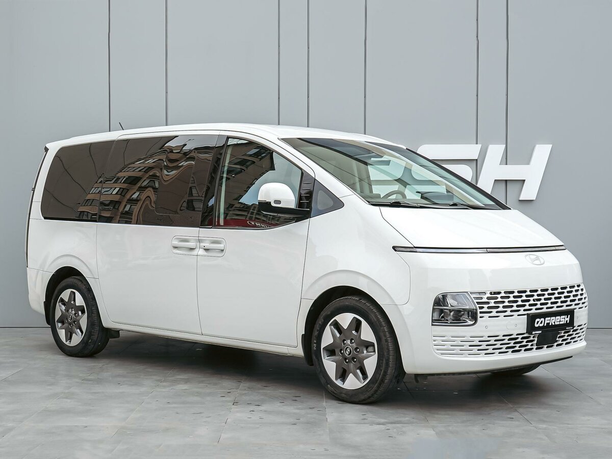 Hyundai Staria I