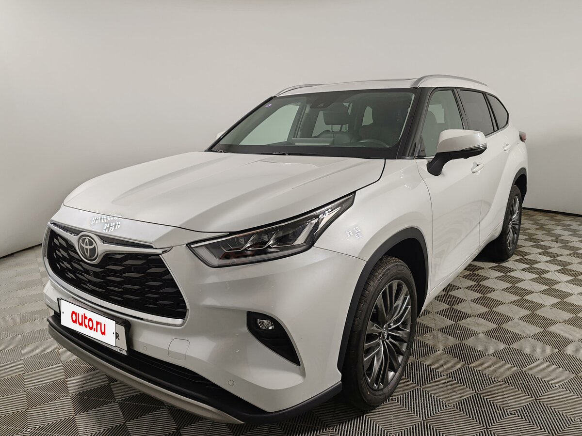 Toyota Highlander IV (XU70)