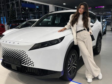 Omoda C7