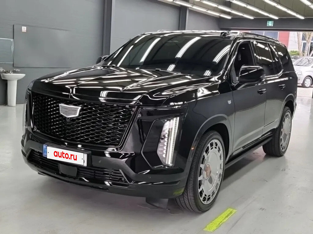 Cadillac Escalade V Рестайлинг
