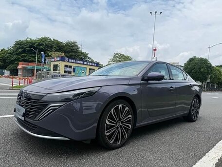 Nissan Teana IV (L34)