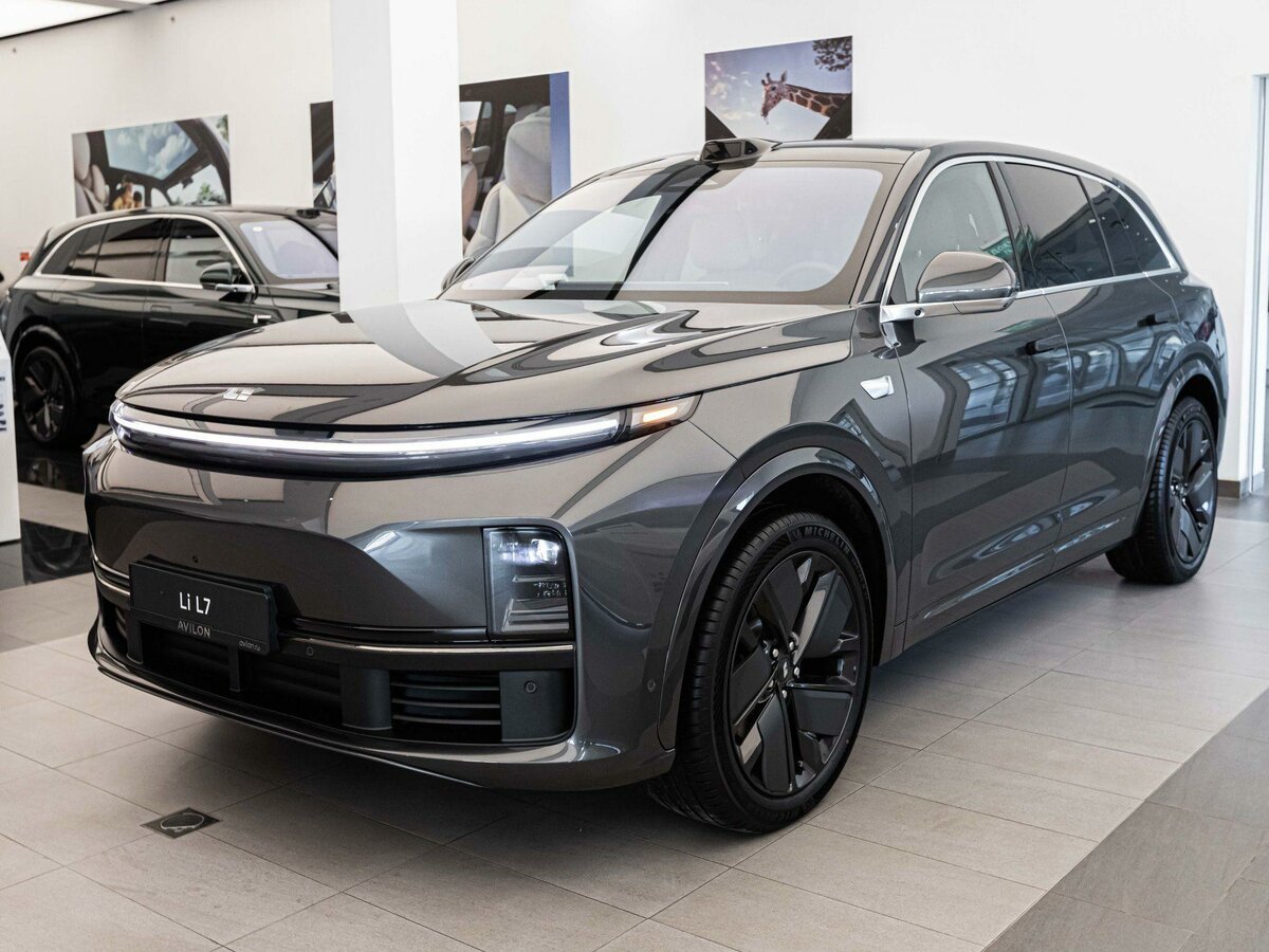 Li Auto (Lixiang) L7 52.3 kWh I Рестайлинг