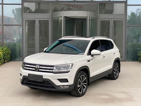 Volkswagen Tharu I
