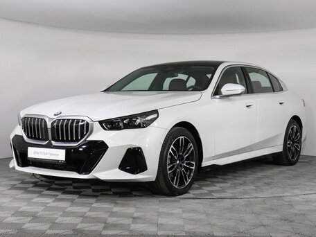BMW 5 серии VIII (G60/G61/G68)