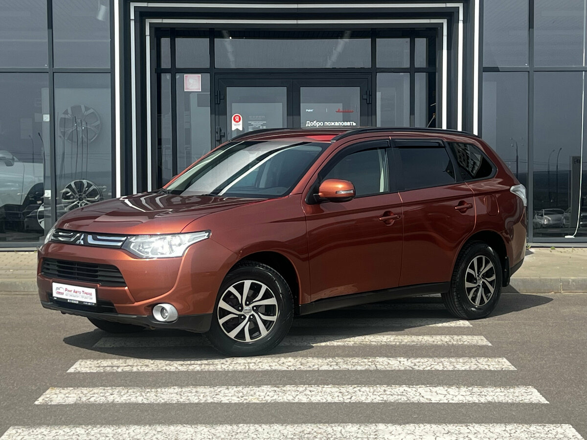 Mitsubishi Outlander III