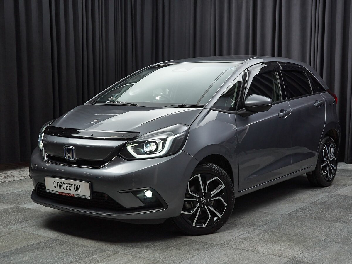 Открыть фотографии: Honda Fit IV