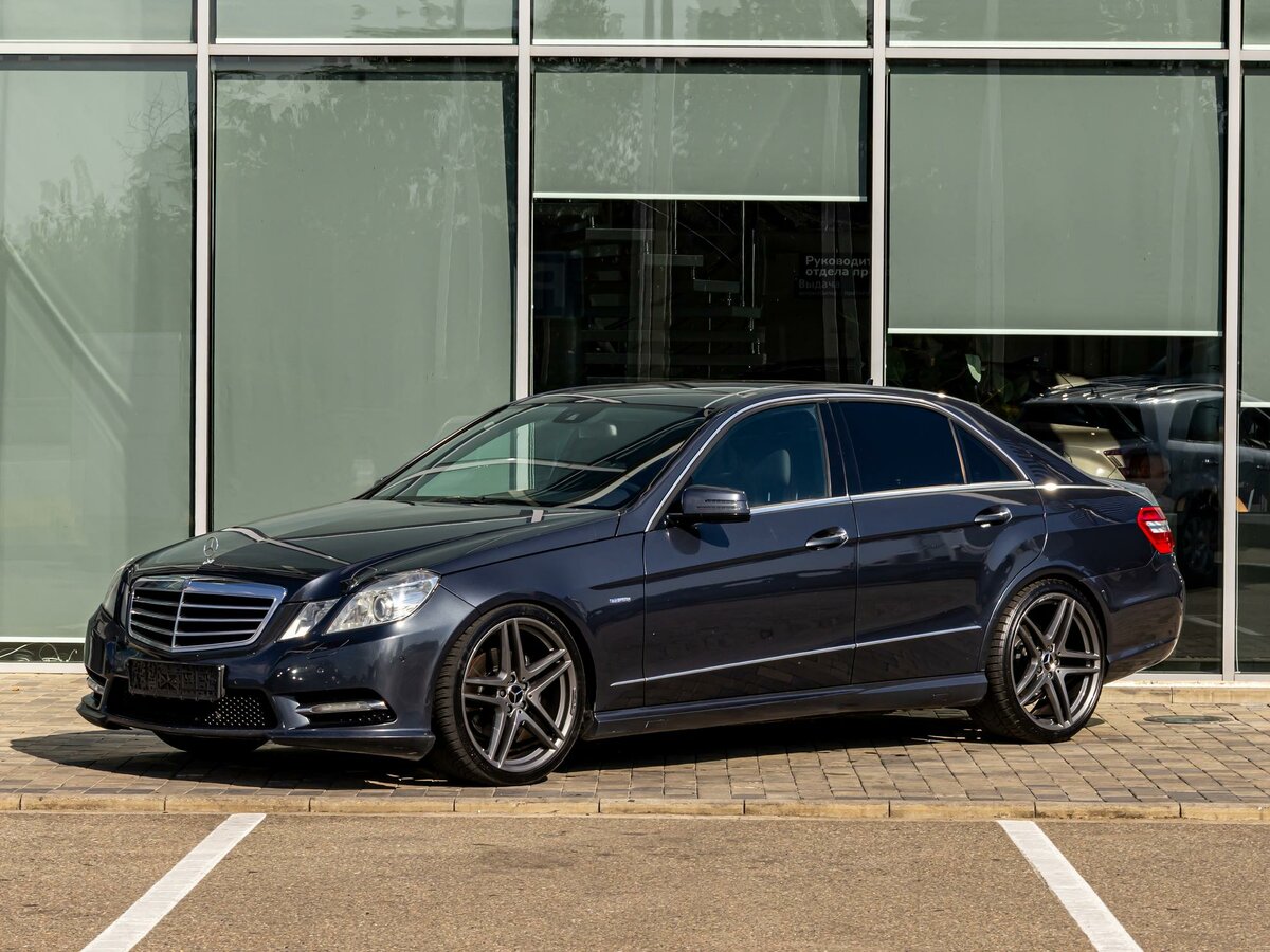 Открыть фотографии: Mercedes-Benz E-Класс IV (W212, S212, C207)