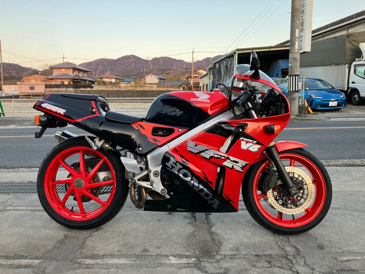 Honda VFR 400