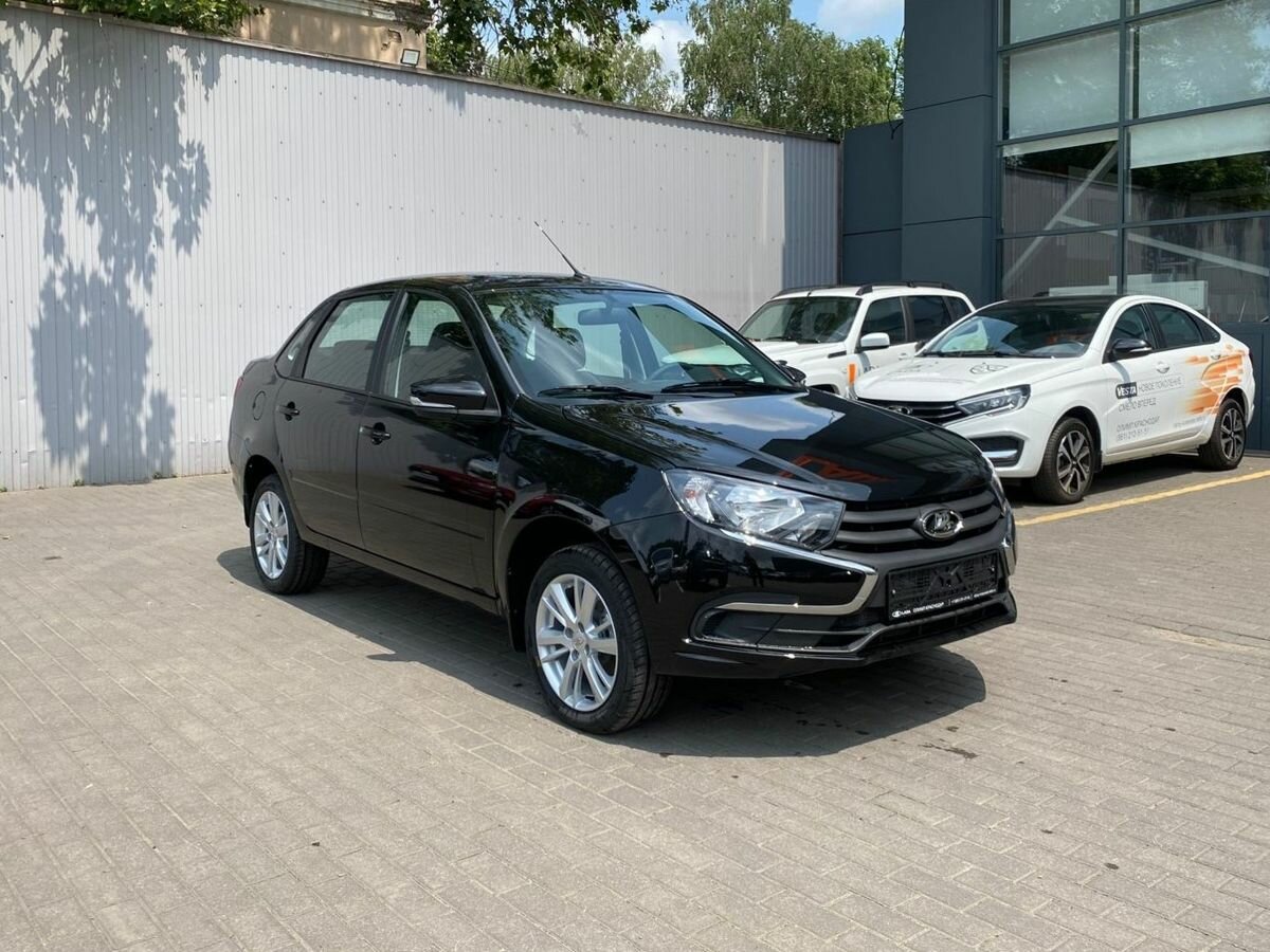 Открыть фотографии: Lada (ВАЗ) Granta I Рестайлинг