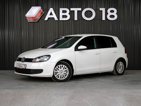 Volkswagen Golf VI