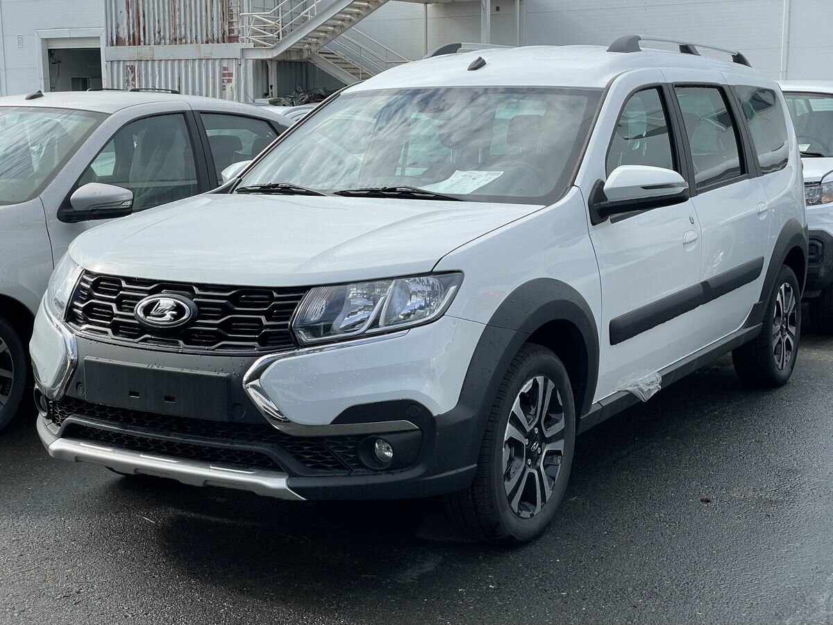 Открыть фотографии: Lada (ВАЗ) Largus I Рестайлинг