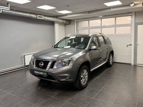 Nissan Terrano III (D10)