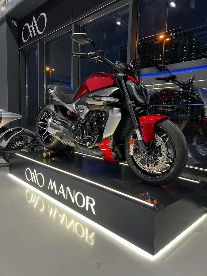 Ducati XDiavel V4