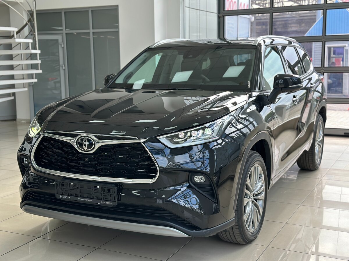 Открыть фотографии: Toyota Highlander IV (XU70)