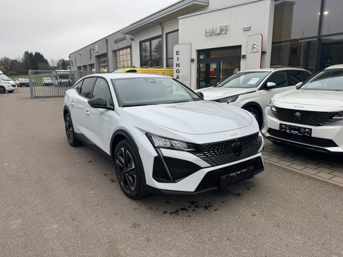 Peugeot 408 III