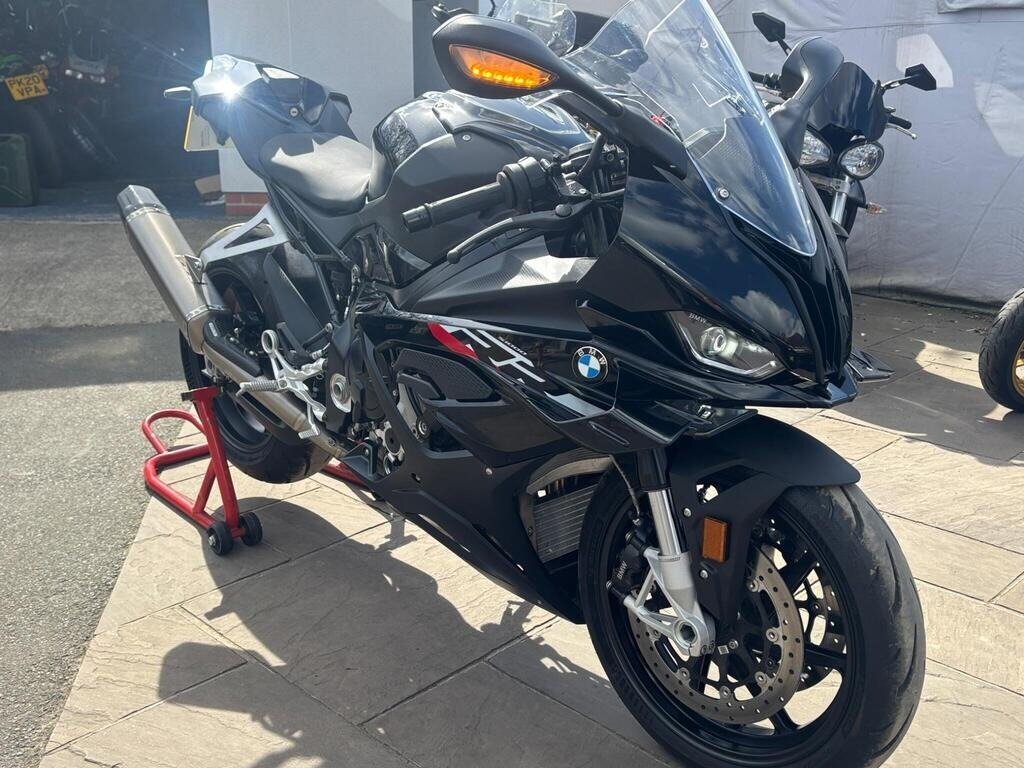 BMW S 1000 RR